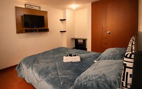 Aparta-estudio centro cerca plaza de bolívar Tunja